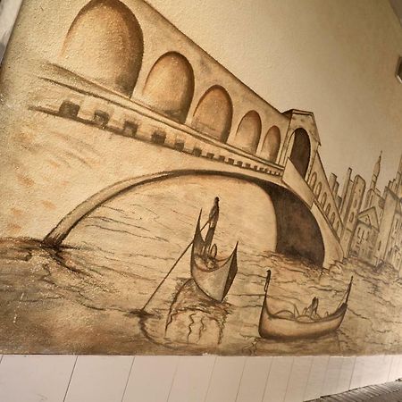 Hotel Moji Koeln Sieversstrasse Dış mekan fotoğraf