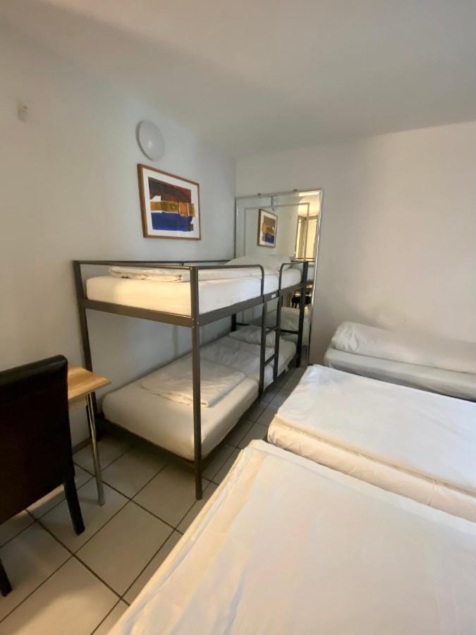 Hotel Moji Koeln Sieversstrasse Dış mekan fotoğraf