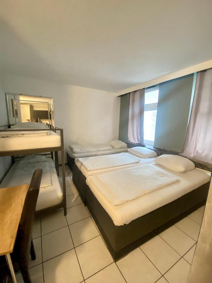 Hotel Moji Koeln Sieversstrasse Dış mekan fotoğraf