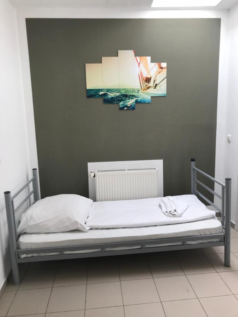 Hotel Moji Koeln Sieversstrasse Dış mekan fotoğraf